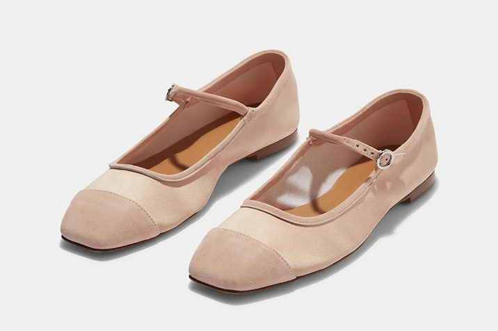 Sterrenwaardige Sandalen: Welke zijn de moeite waard om te kopen? Sterrenwaardige Sandalen: Welke zijn de moeite waard om te kopen?