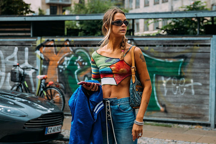 Straatmode in Nederland: De 5 Meest Zichtbare Stijlen van de Zomer 2025